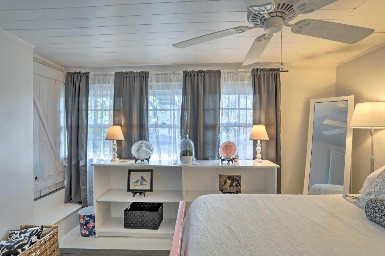 Coastal, Walkable Home In Historic Southport! Kültér fotó