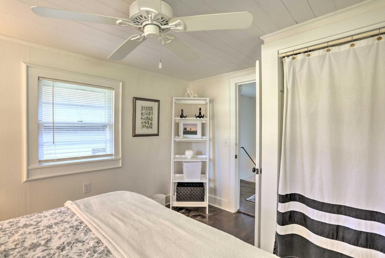 Coastal, Walkable Home In Historic Southport! Kültér fotó