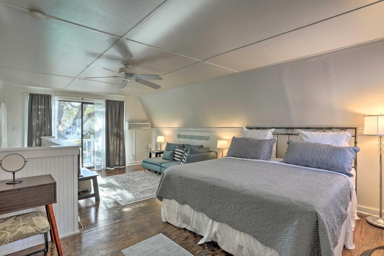 Coastal, Walkable Home In Historic Southport! Kültér fotó
